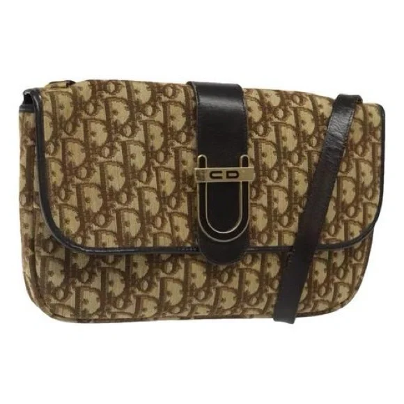 Christian Dior - Picture 15 of 15